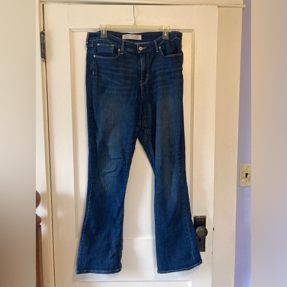 Levi’s jeans size 14